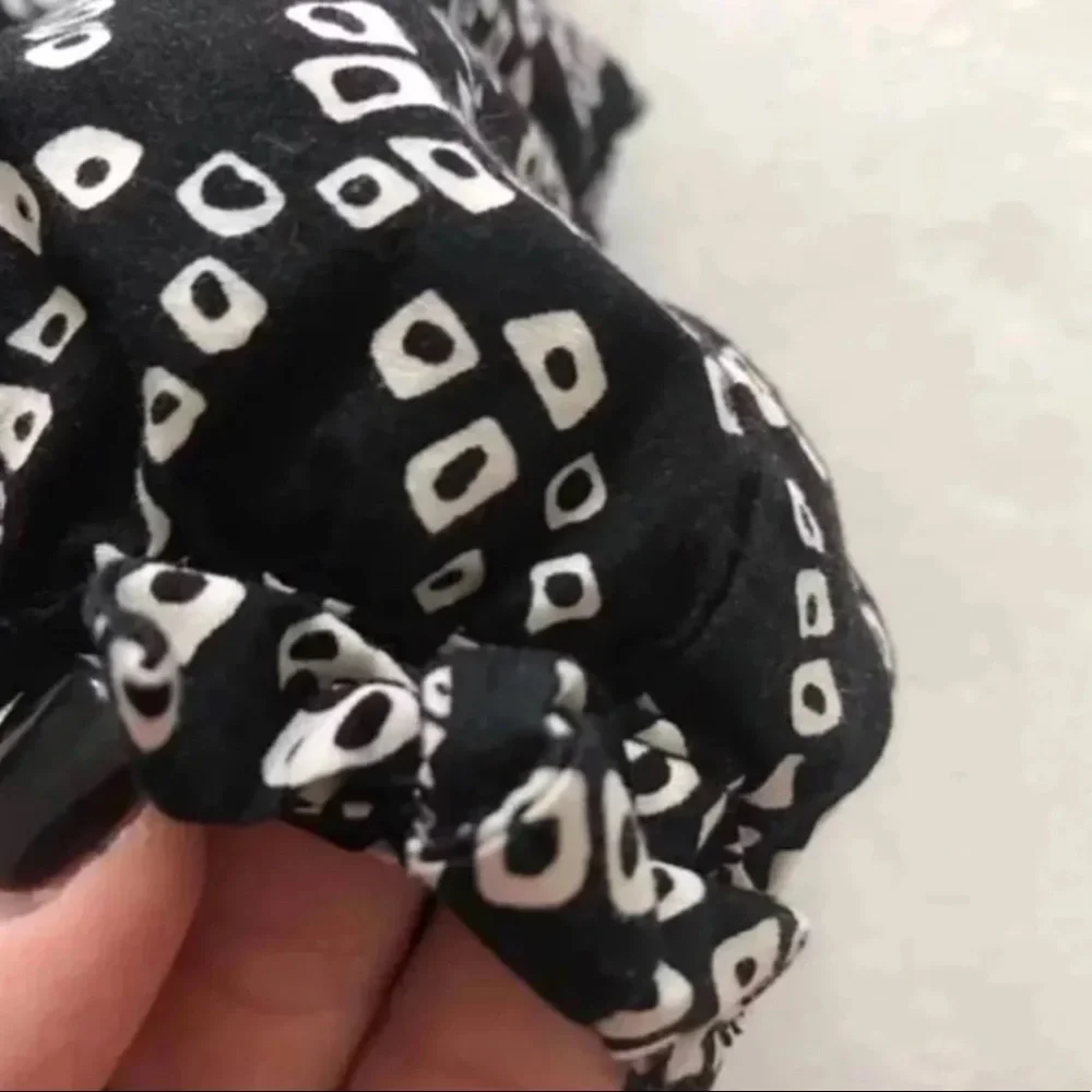 BabyGap Girl’s Black & White  Romper, 3 Years
